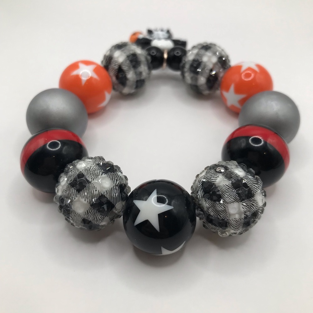 Halloween Skeleton Trick or Treat Pumpkin Handmade Bubblegum Style Bead Bracelet - Picture 4 of 7